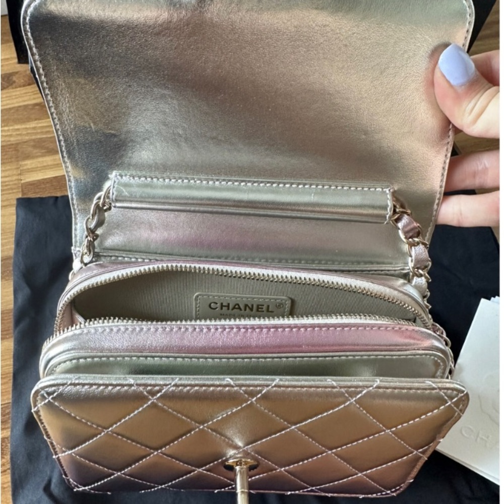 AUTHENTIC CHANEL Like a Wallet Flap Pink & Gold Metallic Limited Ed.Chain Bag🦄 - Picture 7 of 10